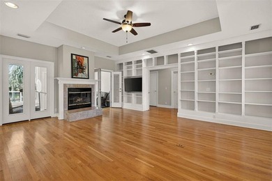 Tucked within the gated community of Oak Grove Island, 189 - photo 7