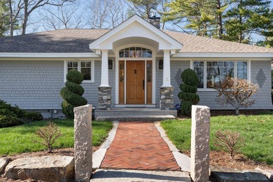 Set on coveted Pine Island, this exceptional waterfront offering - photo 3