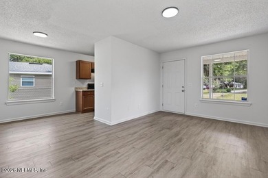 Charming 2-bedroom, 1-bath home in the heart of Jacksonville - photo 14