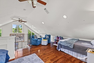 Lake life doesn't have to mean a huge house--just the perfect - photo 17