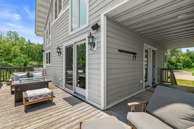 Lake life doesn't have to mean a huge house--just the perfect - photo 22