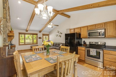 Meticulously maintained and full of charm, this 2 bed, 2 bath - photo 14