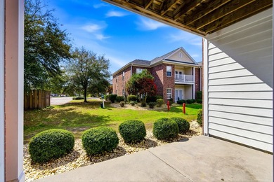 Welcome to this beautiful 3-bedroom, 2-bath first floor condo in - photo 18