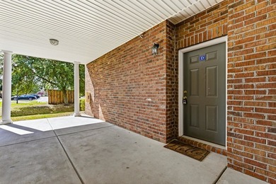 Welcome to this beautiful 3-bedroom, 2-bath first floor condo in - photo 22
