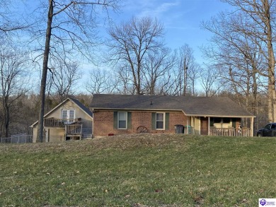 Doe Valley Lake Home For Sale in Brandenburg Kentucky