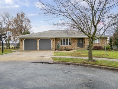 (private lake, pond, creek) Home For Sale in Waverly Iowa