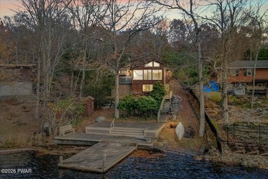 Lake Monroe Home For Sale in East Stroudsburg Pennsylvania