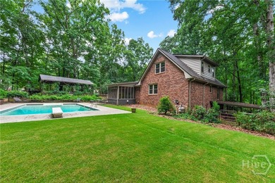 If you're looking for privacy, a private pool surrounded by - photo 5