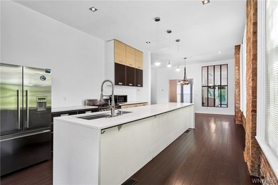 Welcome to 16 Allen St, where 19th-century architecture meets - photo 11