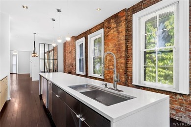 Welcome to 16 Allen St, where 19th-century architecture meets - photo 13