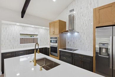Beautifully redone 3-bedroom, 2-bath home on a desirable corner - photo 14