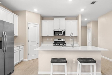 Motivated Seller! This 2150 square foot home in Trailmark offers - photo 4