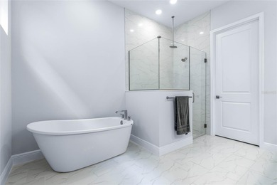 Welcome to the pinnacle of refined living in the exclusive gated - photo 16