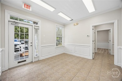 Welcome to this beautifully updated, ground-floor condo offering - photo 7