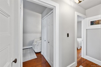 Welcome to 259 Woodlawn Avenue in the heart of St. James. This - photo 18