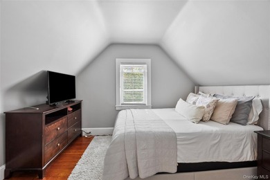Welcome to 259 Woodlawn Avenue in the heart of St. James. This - photo 19
