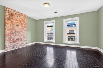 Welcome to 16 Allen St, where 19th-century architecture meets - photo 26