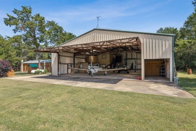 Fly home every day this is not just a house, it's an aviator's