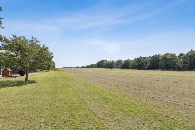 Fly home every day this is not just a house, it's an aviator's