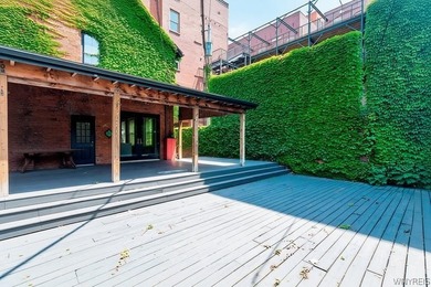 Welcome to 16 Allen St, where 19th-century architecture meets - photo 38