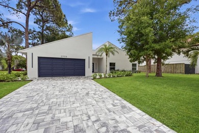 Beautifully redone 3-bedroom, 2-bath home on a desirable corner - photo 39