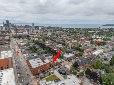 Welcome to 16 Allen St, where 19th-century architecture meets - photo 45
