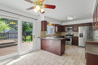 865 Warwick Ln SE - photo 9
