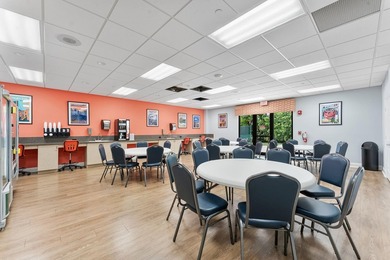 Beautifully updated condo in desirable Huntington Lakes - photo 27