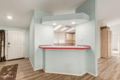 Extraordinarily upgraded 3 bed/2 bath on a large corner cul de