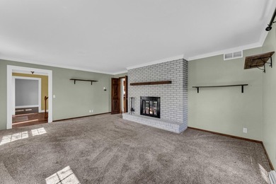 Tucked at the end of a quiet cul-de-sac in coveted Wind Meadows - photo 8