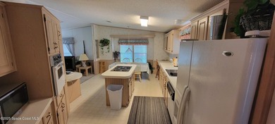 This spacious home offers nearly 1,600 square feet of living - photo 7