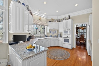 Welcome to this beautifully updated and meticulously maintained - photo 12