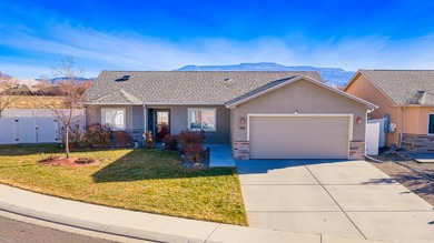 Colorado River Home Sale Pending in Grand Junction Colorado