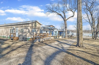 Minnewashta Lake Home Sale Pending in Arnolds Park Iowa
