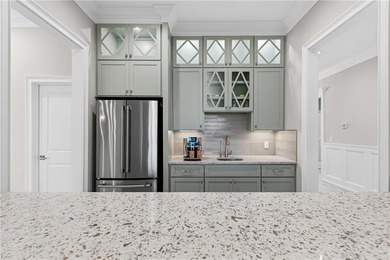 Marshfront Retreat in gated Fiddler's Cove, this home offers - photo 6