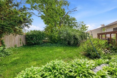 Welcome to 132 Davison Avenue, Oceanside! This beautiful and - photo 26