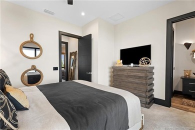 Ocean to River! Diamond Sands' Most Private Estate-Positioned on - photo 39
