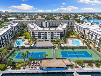 Marco Island Area Condo For Sale in Marco Island Florida