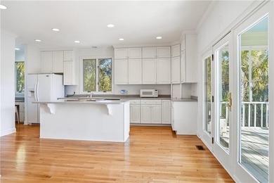 You will not want to miss the opportunity to own this 3-bedroom - photo 9