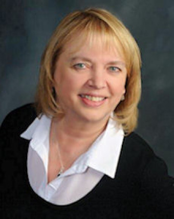 Joan Gilbert, Principle Broker & Owner <br> Licensed in Arkansas & Missouri with Gilbert Realty in AR advertising on LakeHouse.com