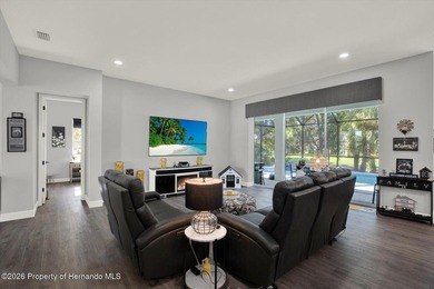 Experience luxury living in the gated GlenLakes Golf & Country - photo 9