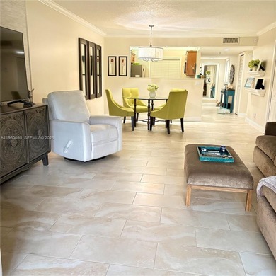 Weston Lakes Area Condo For Sale in Weston Florida