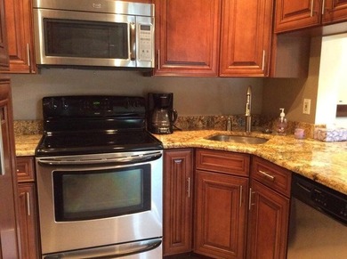Located in a wonderful 55+ Active Adult community in Greenacres - photo 3
