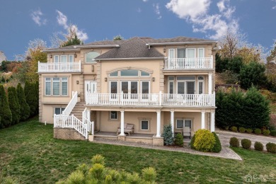 Raritan Bay  Home For Sale in Sayreville New Jersey
