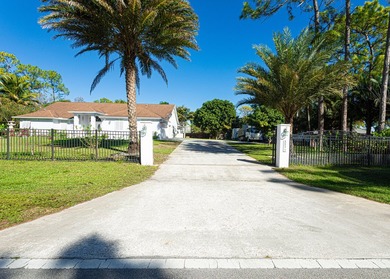Discover your own private mini equestrian retreat on a spacious - photo 4