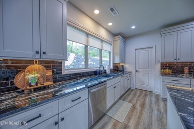 AMAZING OPPORTUNITY! BEST VALUE IN TELLICO VILLAGE! Private - photo 11