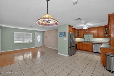 **THE ONE YOU'VE BEEN LOOKING FOR!!** Lovely and Spacious, 4 - photo 9