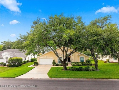 Located in Glen Lakes, this beautiful 1994 Arthur Rutenberg - photo 2