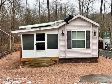 Lake Adventure Home For Sale in Milford Pennsylvania