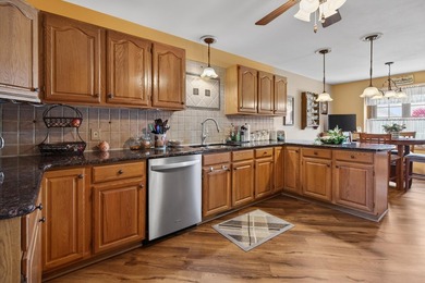 Lovingly owned and meticulously maintained by the original owner - photo 2